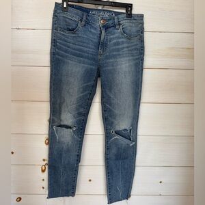 American Eagle Outfitters Women's Distressed Blue Skinny Jeans